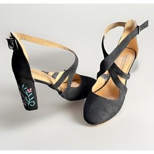 American Glamour Badgley Mischka 8.5 Heel 4" Shoes Straps